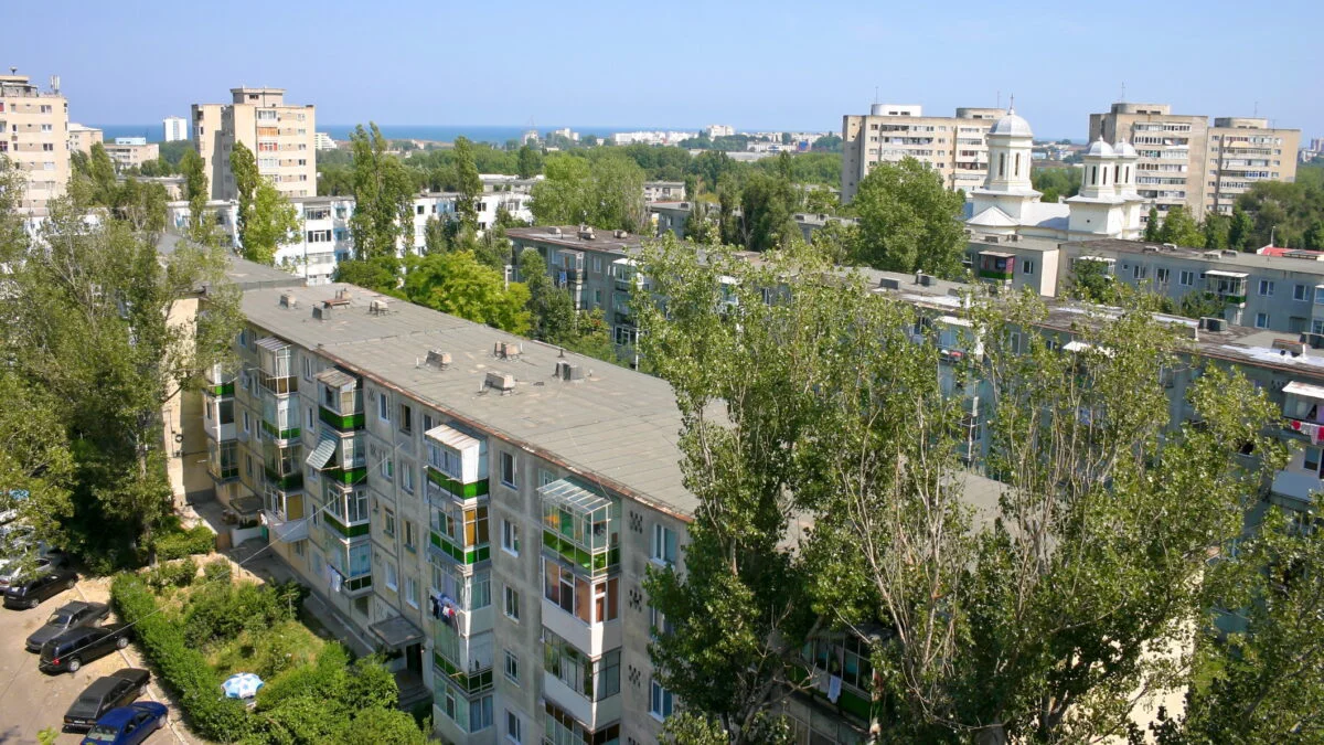 Lege la bloc. Interdicție pentru Asociația de Proprietari. Proprietarii pot sesiza instanța. Bunurile se evacuează