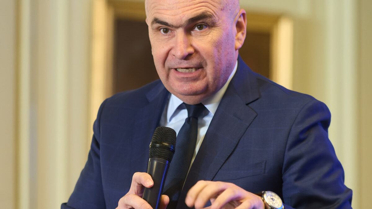 Ilie Bolojan, față în față cu gigantul care controlează Lidl și Kaufland. Premierul a negociat pentru promovarea produselor românești