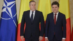 Judecătorul CCR Dacian Dragoș și președintele Nicușor Dan