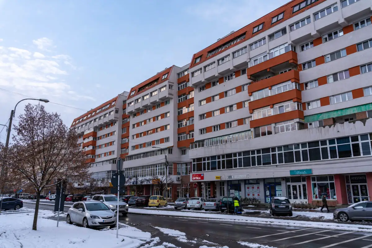 Românii care ar putea plăti mai puțin la întreținere. Decizia care se pregătește în România