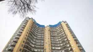 Lege nouă pentru chirie la bloc în România. Proprietarii de apartamente vor primi câte un număr unic