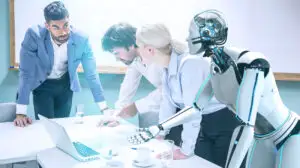 Roboții AI înlocuiesc oamenii. Angajații din China sunt obligați să-i antreneze. Sunt tranformați în antrenori AI