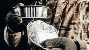 Norma de hrană a militarilor. Ministrul Apărării l-a convins pe Bolojan: Să știți că nu întoarce capul la argumente, cum îi aud pe unii