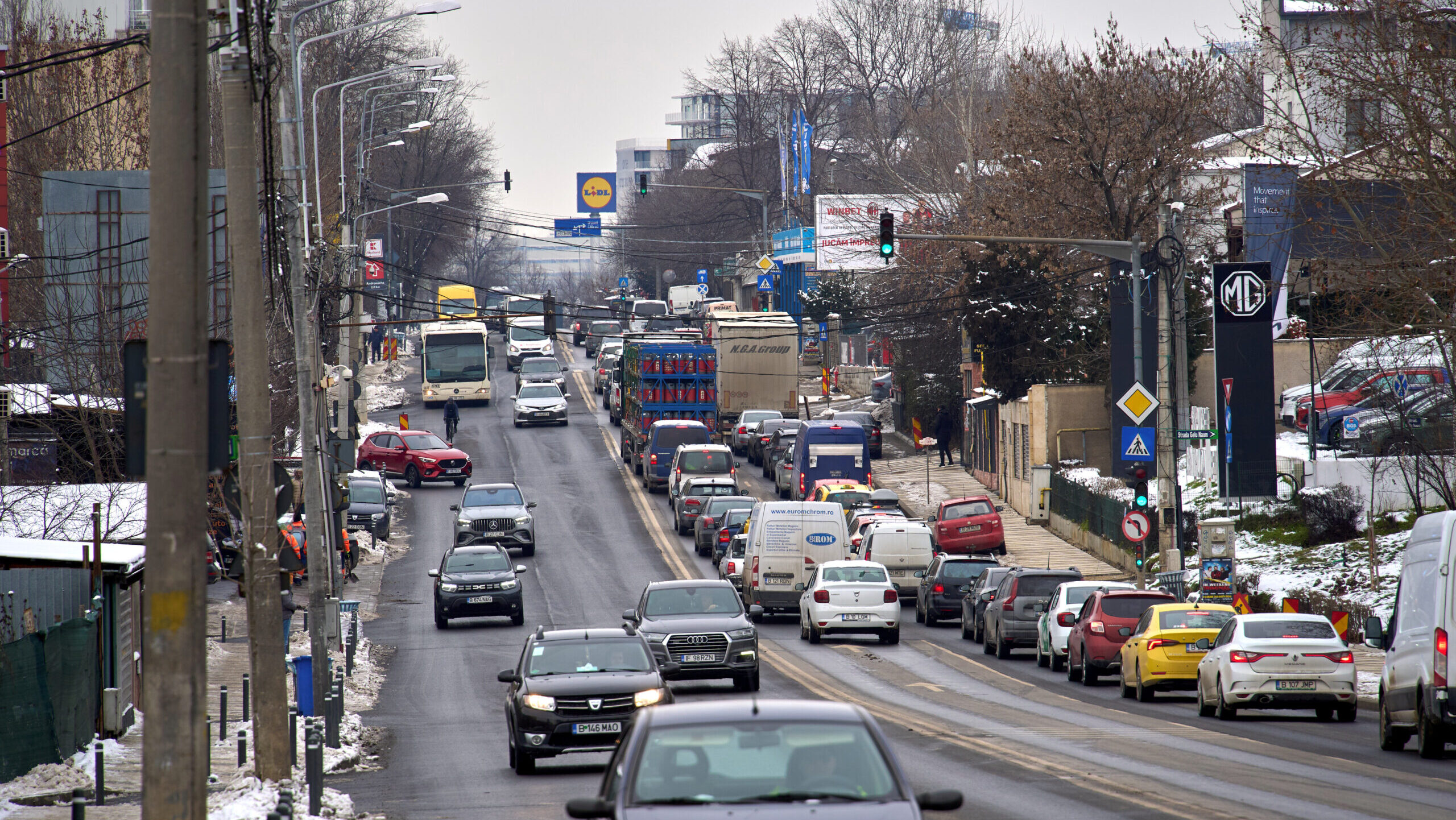 trafic, masini, soferi
