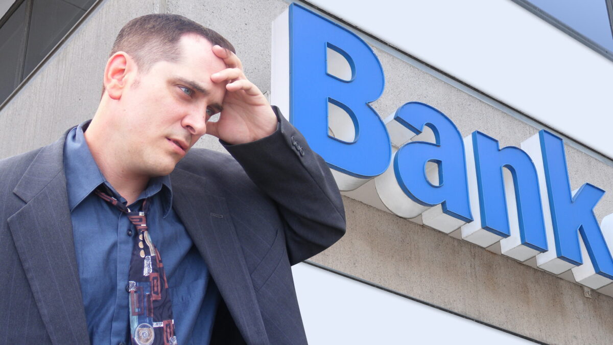 Ce se întâmplă cu banii dacă banca are probleme. Informație pentru românii care își păstrează banii într-un cont bancar