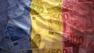 Euro, bani, steagul României