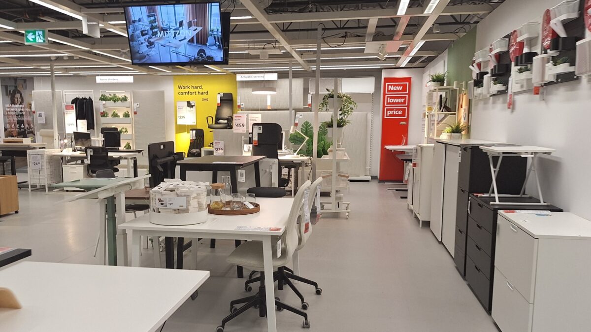 Informație pentru proprietarii de garsoniere. Cât te costă să o mobilezi de la zero în 2026