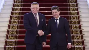 UPDATE Premierul Slovaciei, Robert Fico, vizită oficială în România. Fico: „Știm să luptăm pentru lucrurile care sunt comune ţărilor noastre”