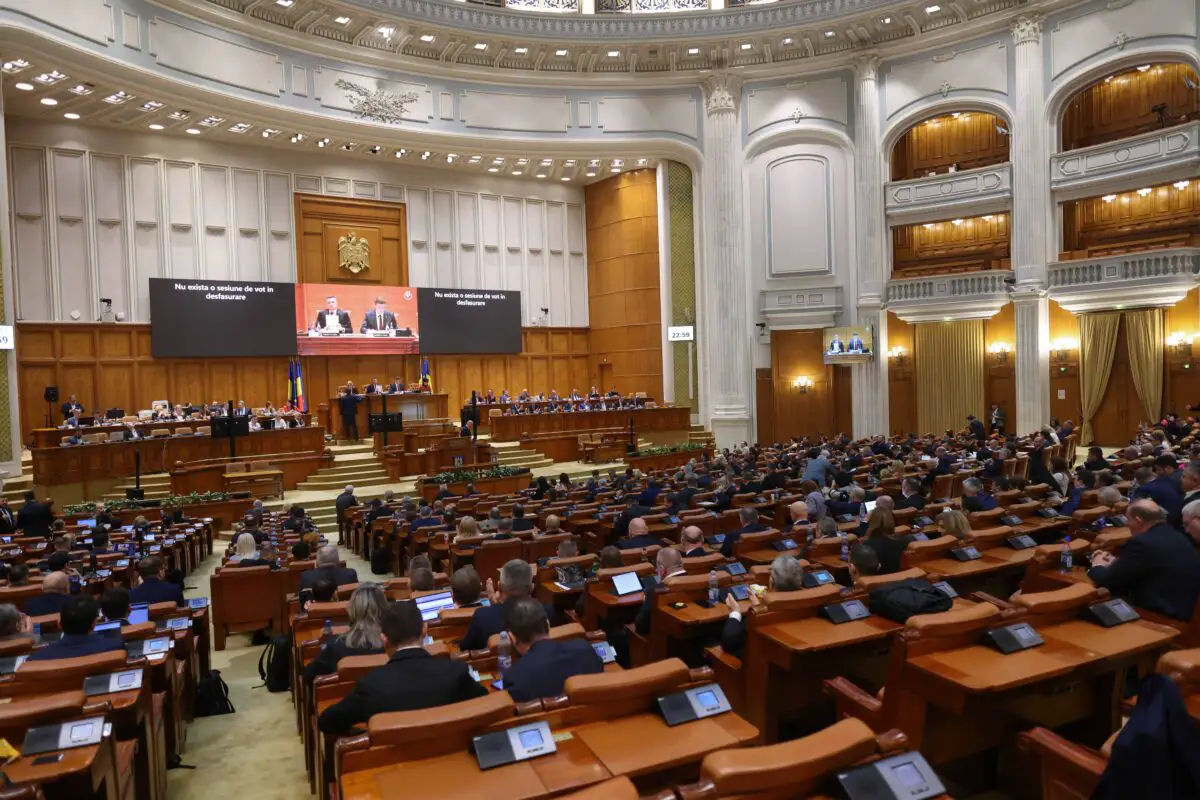 Marius Budăi cere respect pentru pensionari: Vă rog din suflet să nu îi mai faceţi pomanagii pe seniori