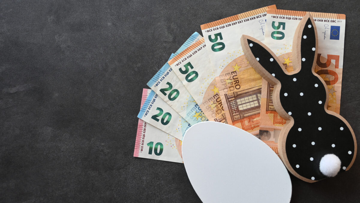 Sprijin în bani de Paște 2026. Ce ajutoare financiare vor primi românii din Diaspora de Învierea Domnului