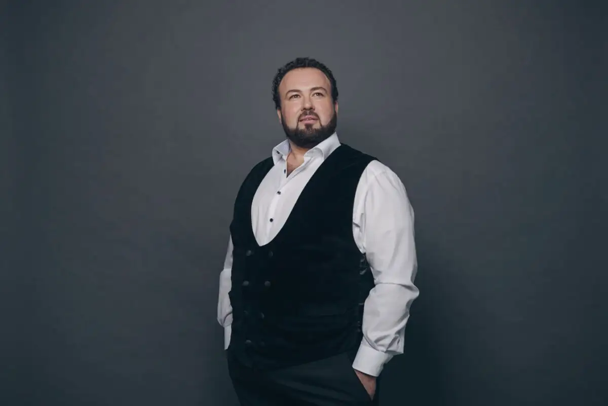 Tenorul Ștefan Pop, de la Teatro La Fenice, pe scena Operei Naționale București
