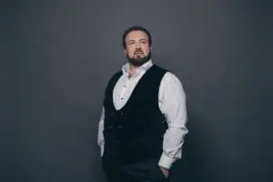 Tenorul Ștefan Pop, de la Teatro La Fenice, pe scena Operei Naționale București