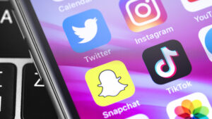 Twitter, Instagram, Snapchat, TikTok