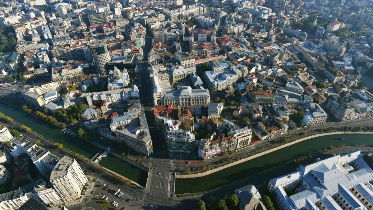 Clădiri cu risc seismic ridicat în București. Capitala, expusă unei tragedii în cazul unui cutremur