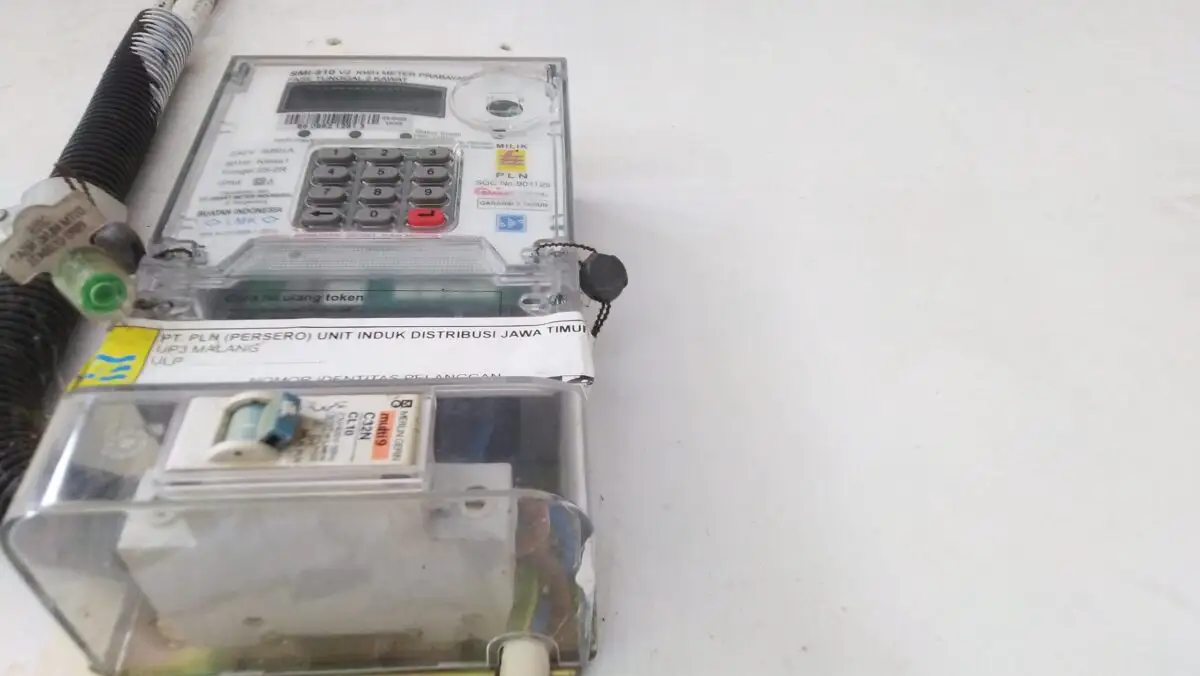 Facturi mai mici la energie pentru clienții Hidroelectrica. Obligație până pe 26 martie. Doar așa pot avea un cost redus