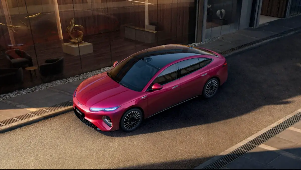 De la supercaruri electrice la SUV-uri și concepte futuriste: BYD transformă Salonul Auto de la Beijing într-o demonstrație de forță tehnologică