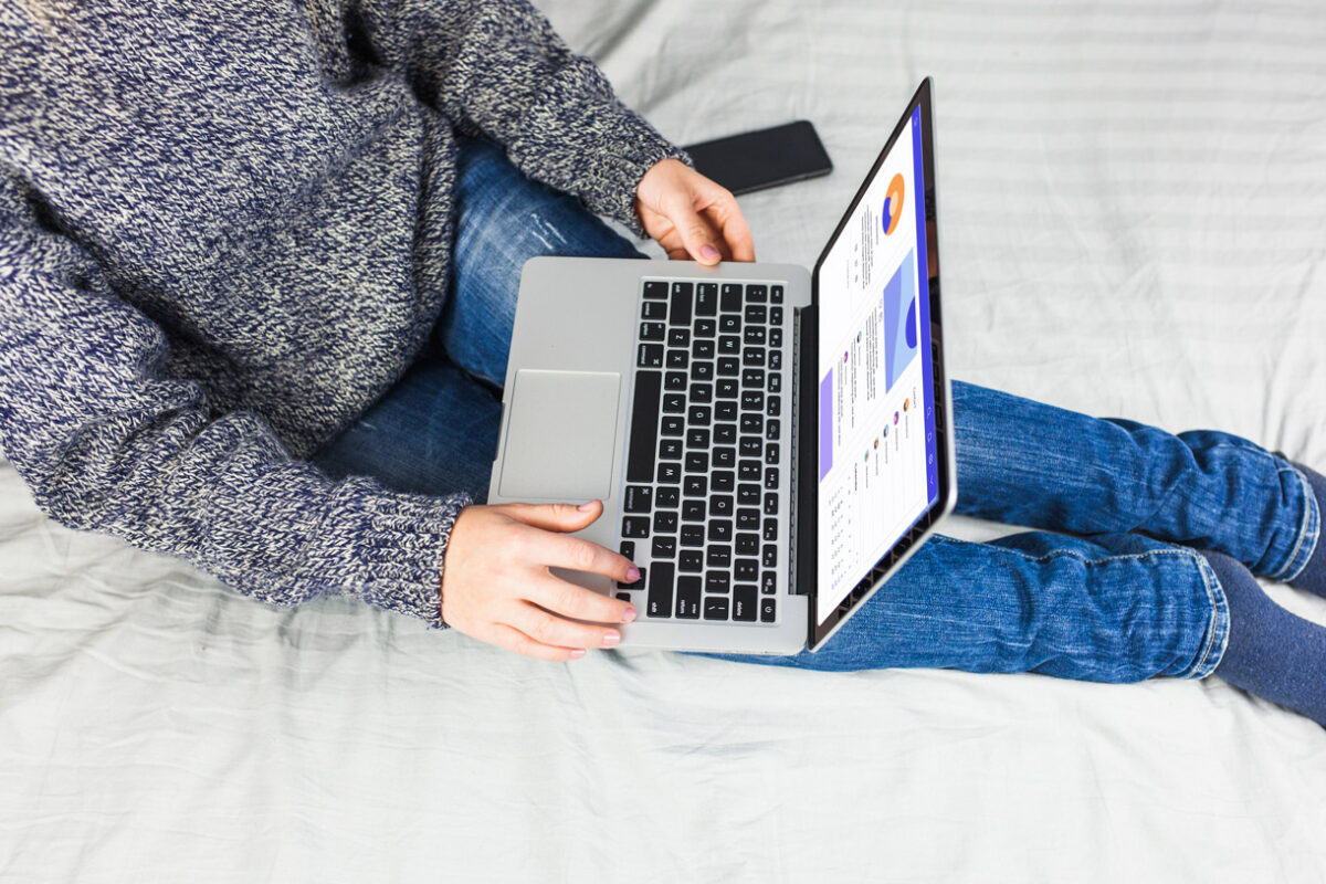 Cum influențează inteligența artificială și inovațiile tehnologice comportamentul de cumpărare?