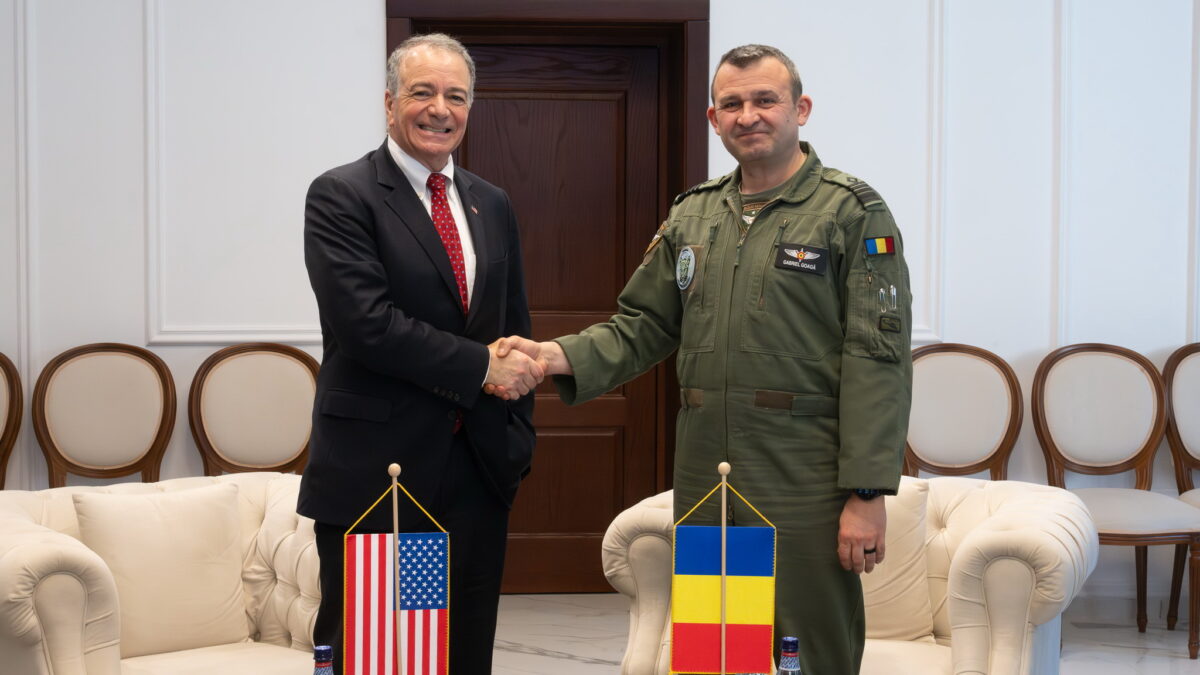 Baza Kogălniceanu va deveni cea mai mare din NATO. Darryl Nirenberg: Parteneriatul SUA-România n-a fost niciodată mai important