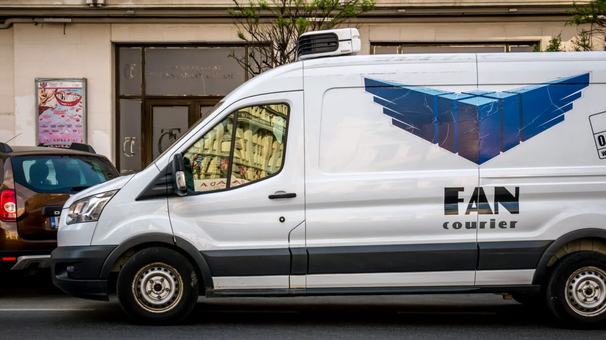 FAN Courier anunță o schimbare majoră de strategie. Închide toate recepțiile din țară. Ce plan are compania