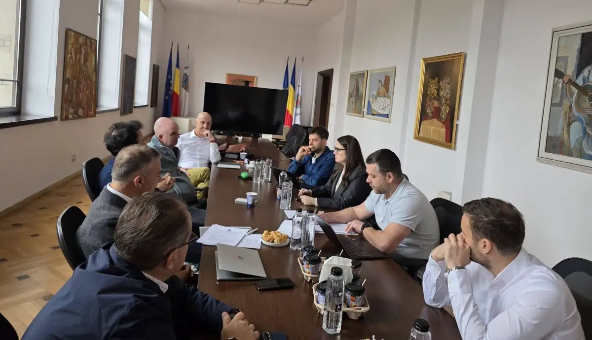 București: Ciucu și HORECA negociază viitorul teraselor – reguli noi pentru funcționarea pe tot anul