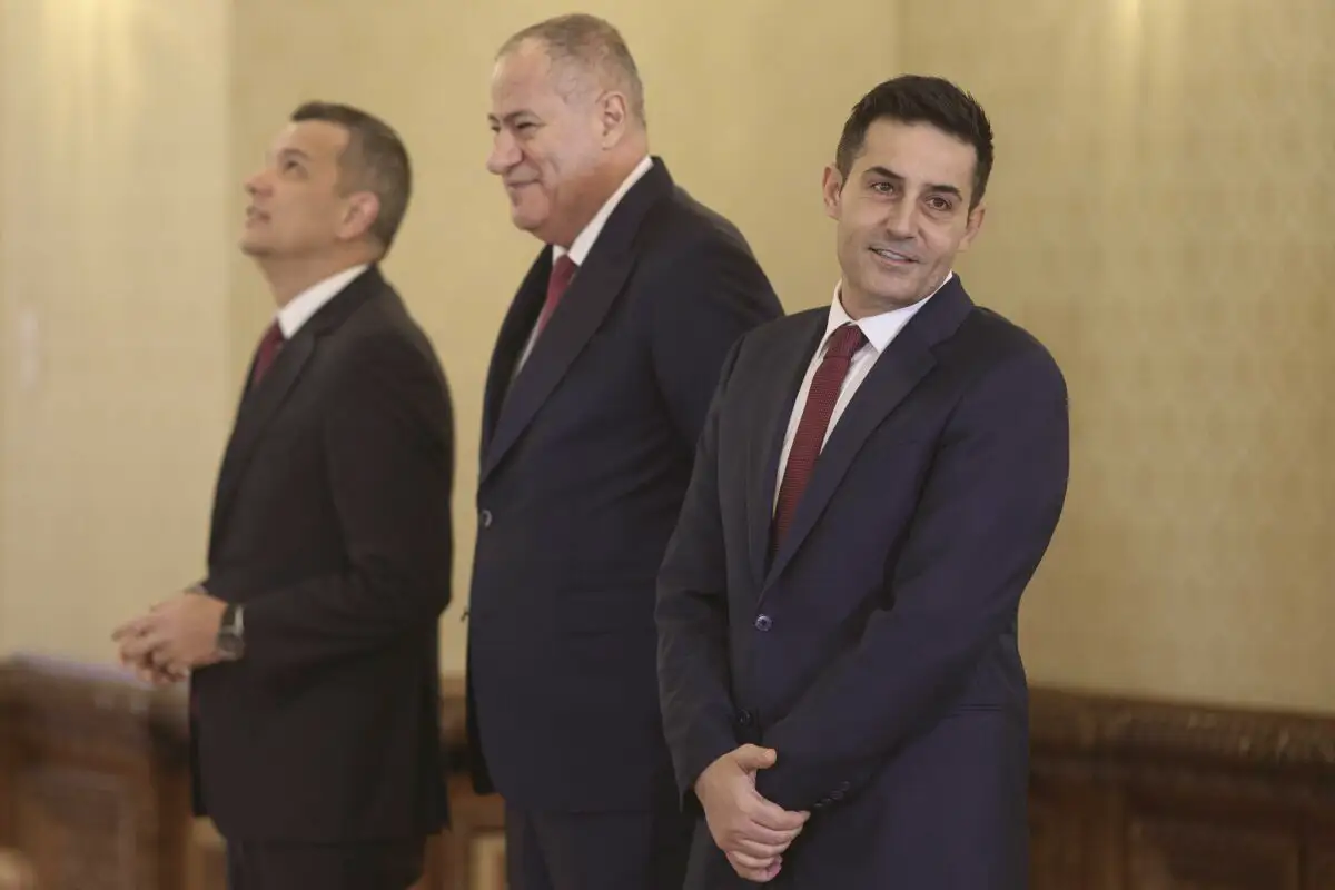 UPDATE: Stenograme din ședința PSD. Miniștrii PSD demisionează din Guvern. Olguța Vasilescu: Trebuie să arătăm că avem sânge în instalație!