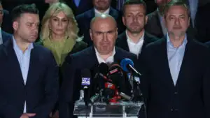 Legea salarizării, între reformă și nemulțumiri. De ce a devenit una dintre cele mai dificile decizii