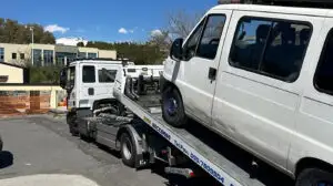 Mașina confiscată de autorități