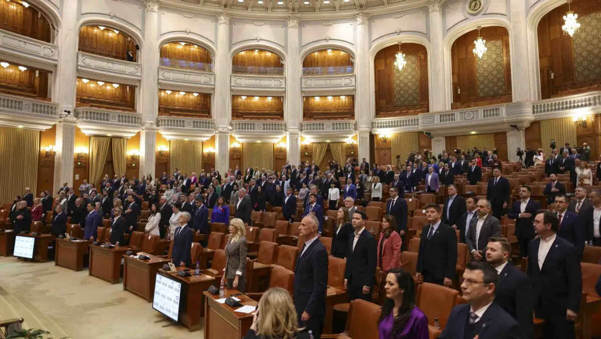 EXCLUSIV. Radiografia incompetenței în politică. Cine este „prostul suprem” și cum poate fi controlat în doar cinci minute