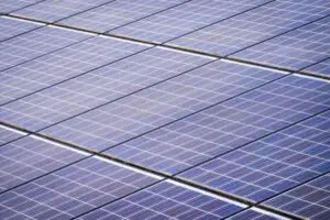 Cum alegi panourile fotovoltaice potrivite pentru casa ta