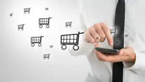 UE introduce taxa de 3 euro pentru comenzile online din afara Uniunii Europene. Comisia Europeană: „Consumatorii europeni merită produse sigure”