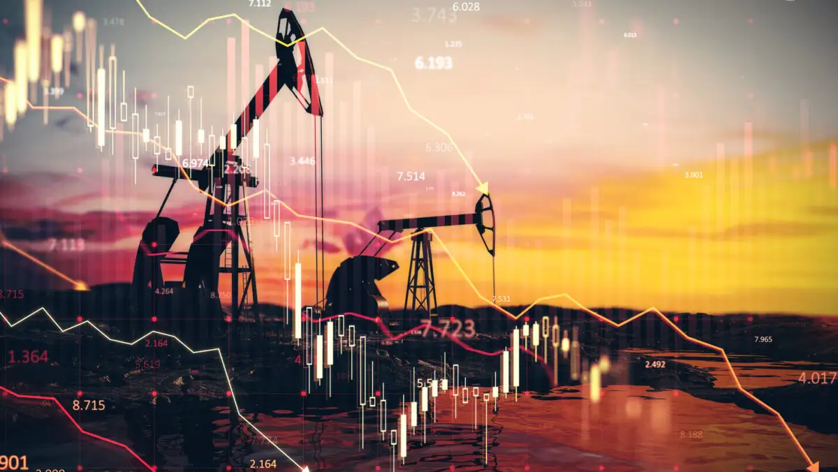 Prețul petrolului, revizuit în creștere de Goldman Sachs: 90 dolari/baril la final de 2026. Recoltele de cereale, afectate de prețul îngrășămintelor