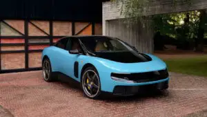 Acțiunile Ferrari au scăzut după lansarea primului model electric, Luce. Câtă încredere mai au investitorii în „Căluțul Cabrat”? Analiză XTB