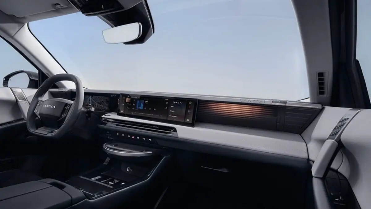 Lancia forțează renașterea premium: Noul Gamma promite până la 740 km autonomie. Gigantul Stellantis schimbă regulile
