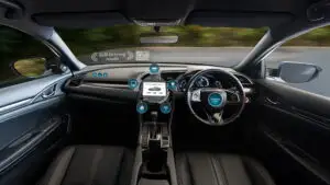 Vehiculele au devenit computere pe roți. Cum îți spionează mașina viața privată și îți scumpește asigurarea