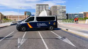 Capcana permisului de conducere românesc în Spania. Românilor cu rezidență de peste 6 luni li se poate imobiliza mașina