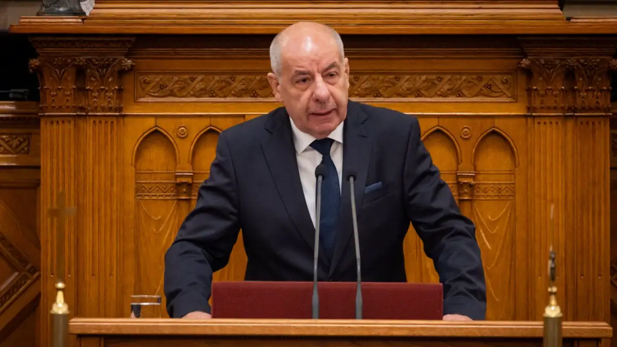 Criză politică în Ungaria. Maghiarii vor demisia președintelui. Ce arată sondajele