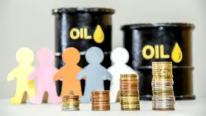 Criza petrolului se adâncește. Agenția Internațională de Energie: Prețurile riscă să explodeze la vară