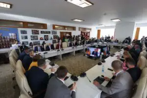 LIVE UPDATE. Guvernul Veștea trece prin Parlament. Audieri, avize și votul decisiv