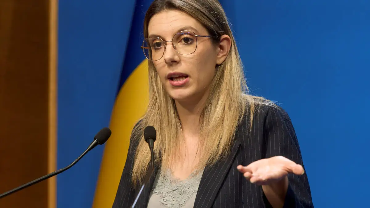 Senatul a respins proiectul de lege care clarifica infracțiunea de hărțuire sexuală. Buzoianu: PSD astăzi a votat pur politic, alegând să facă din victimele hărţuirii sexuale persoane care să fie mult mai puţin protejate