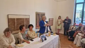 „Teatrul este ca fumul care rămâne doar în amintire”: Mihaela Ceaușescu explică de ce a scris despre culisele neștiute ale actorilor români