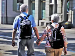 Cât trebuie să economisești pentru o pensionare confortabilă