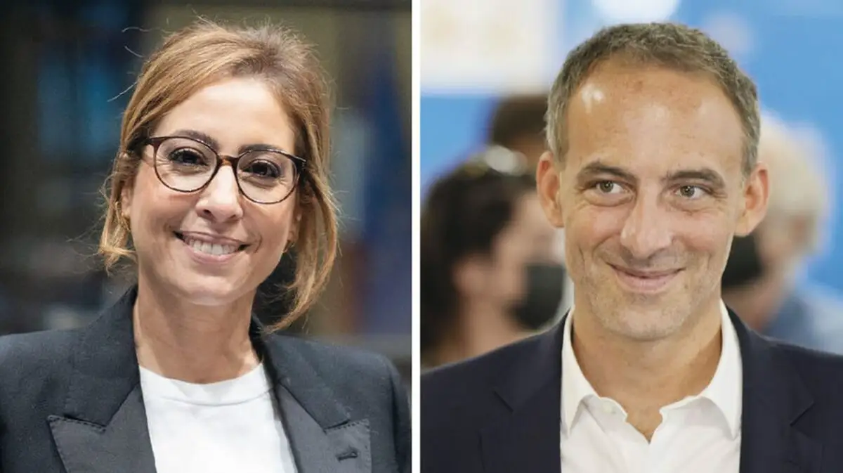 Raphael Glucksmann, potențial candidat la președinția Franței, alături de partenera sa Léa Salamé, vedetă TV de origine libaneză