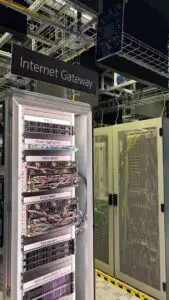 Parlamentul European face un pas important către reguli clare privind utilizarea inteligenței artificiale în instituțiile publice. Opinia coordonată de eurodeputatul Gheorghe Piperea, adoptată cu o largă majoritate în Comisia IMCO