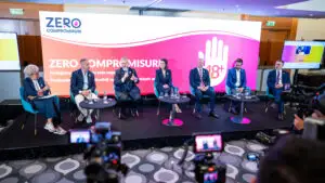 Campanie națională pentru protejarea minorilor. ANPC și mari companii cer verificarea obligatorie a vârstei la produsele din tutun și nicotină