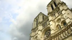 Catedrala Notre-Dame intră într-o nouă etapă de restaurare. Lucrările vor continua până în 2033