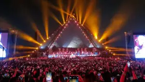 Piramidele intră într-o nouă etapă de dezvoltare. Orascom construiește o arenă pentru 15.000 de spectatori la Platoul Giza