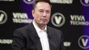Banii nu vor mai conta în 2036? Predicția lui Elon Musk despre viitorul inteligenței artificiale și al economiei
