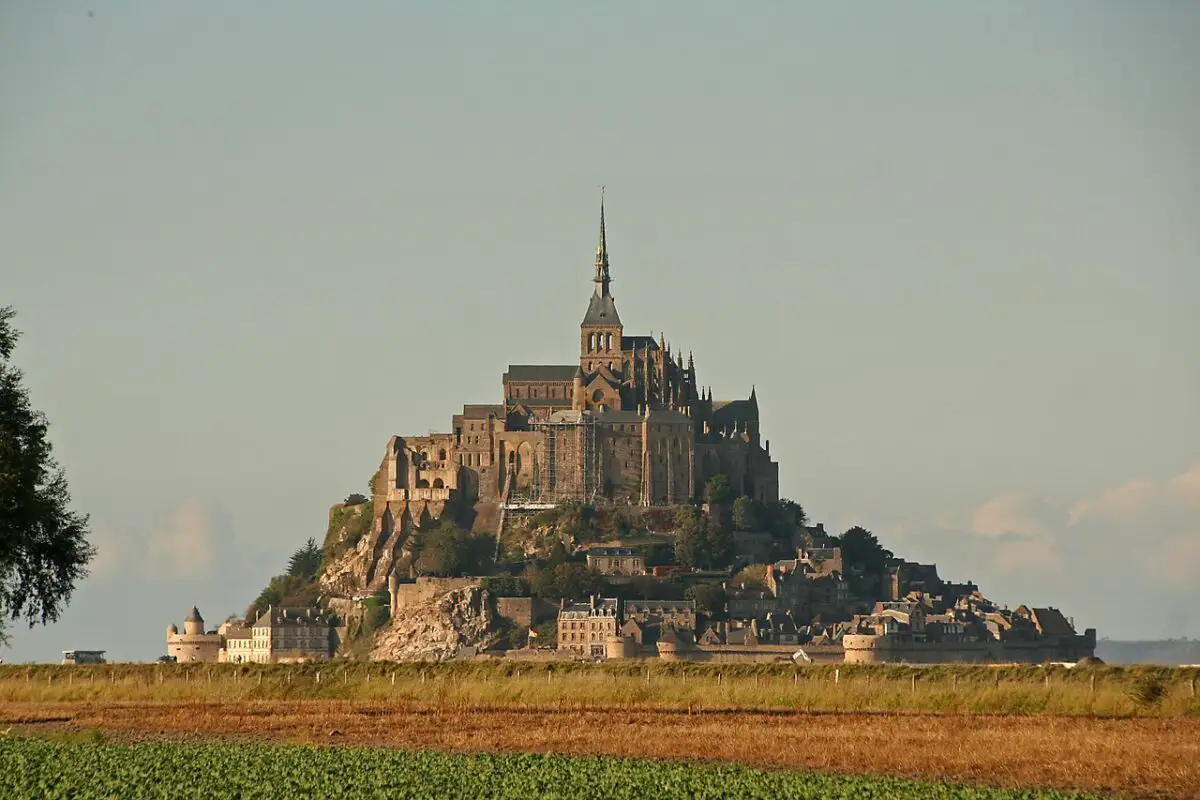 Mont-Saint-Michel din Franța