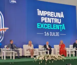 Nadia Comăneci, mesaj pentru micuța Nadia care a obținut primul 10 perfect la Montreal: ”Mulțumesc că nu te-ai lăsat!” Zeița de la Montreal a premiat tinerii sportivi din Slatina în cadrul evenimentului ”Împreună pentru Excelență”