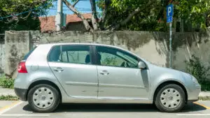 Cât te costă să conduci aceeași mașină în România, Germania și Italia. Diferențele ajung la peste 2.000 de euro pe an